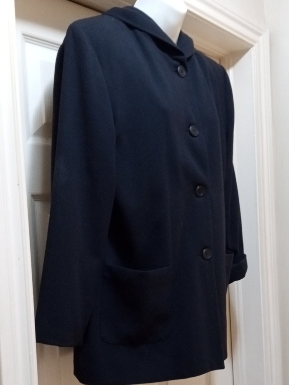 Take Extra 50%off Classic Women's Black Button-Front Jacket Hoodie Style Bust 42